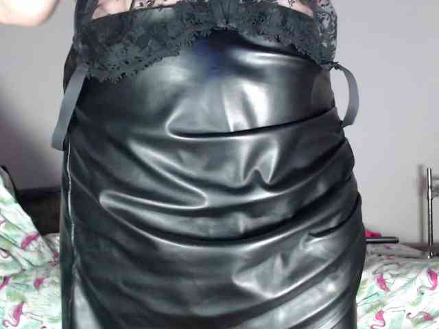 titanic-tits titanic-tits