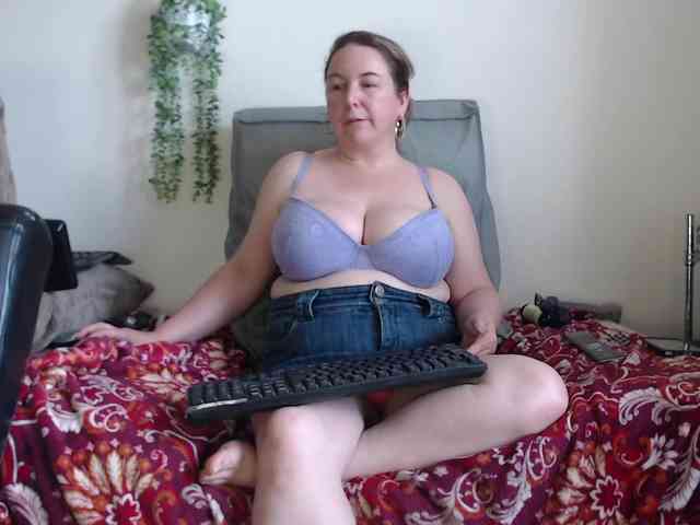 titanic-tits webcam