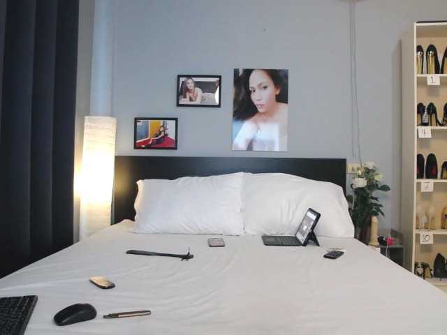 Beebeethai's BongaCams show and profile