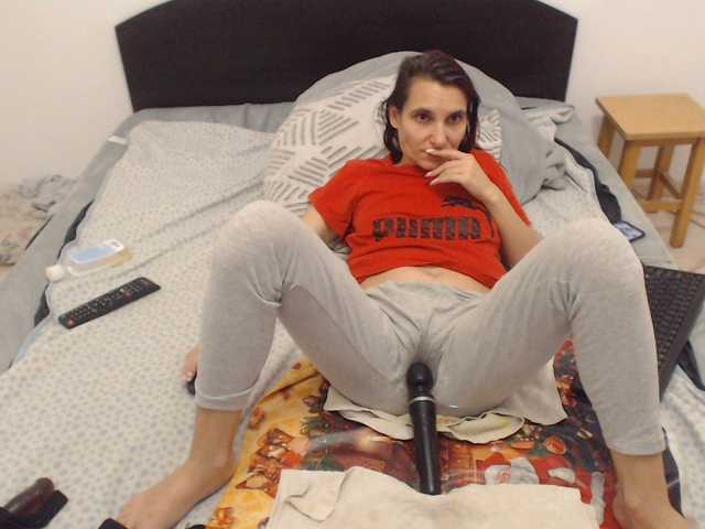 xostefanny's BongaCams show and profile