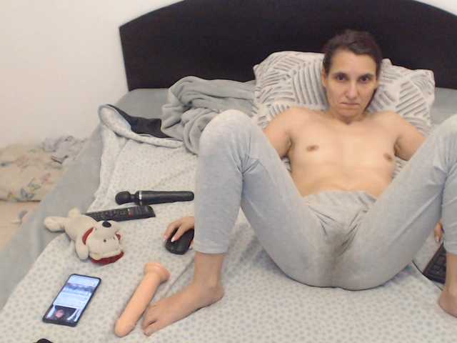 xostefanny's BongaCams show and profile