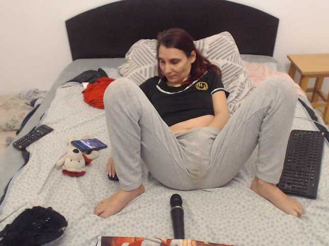 xostefanny's BongaCams show and profile