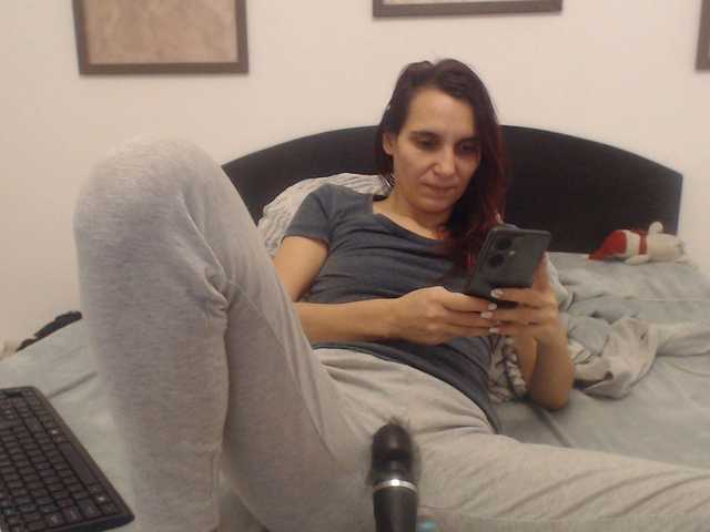 xostefanny's BongaCams show and profile