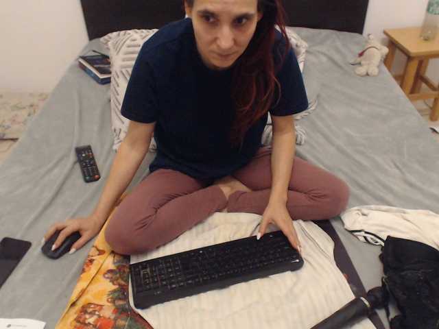 xostefanny's BongaCams show and profile