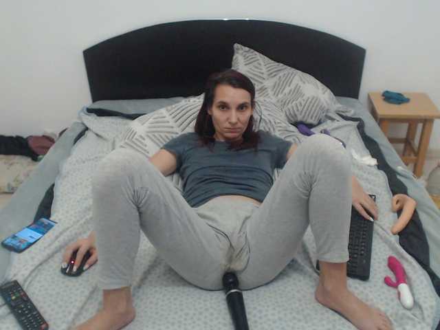 xostefanny's BongaCams show and profile