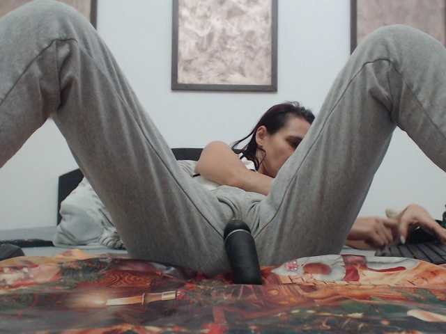 xostefanny's BongaCams show and profile