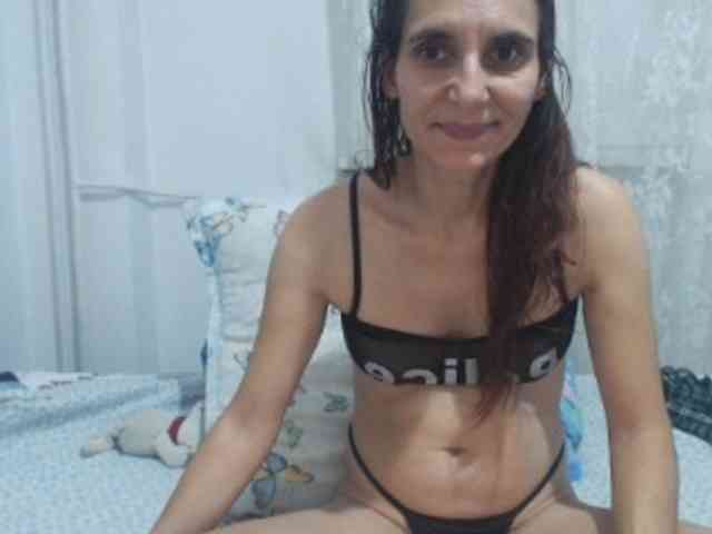 cumpussywet webcam