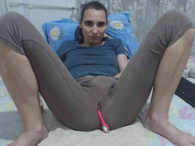 cumpussywet webcam