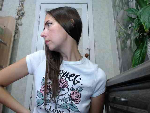 TvoyaIgrushka Live Webcam on BongaCams