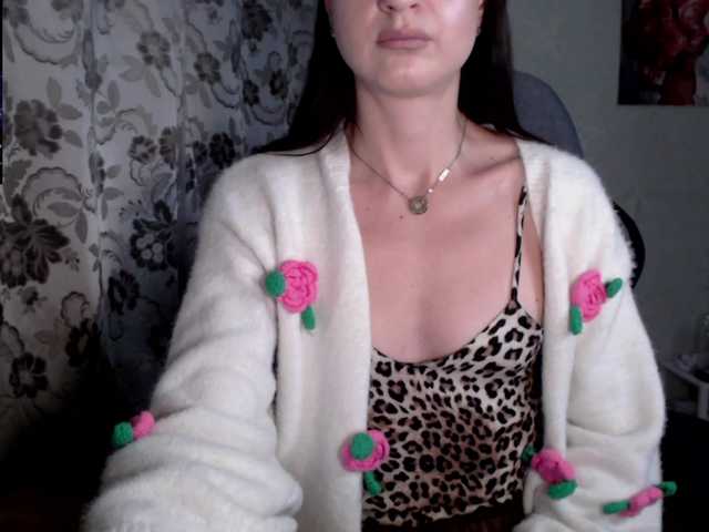 Lapochka2's BongaCams show and profile