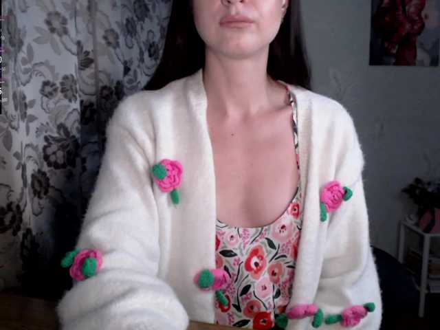 Lapochka2's BongaCams show and profile