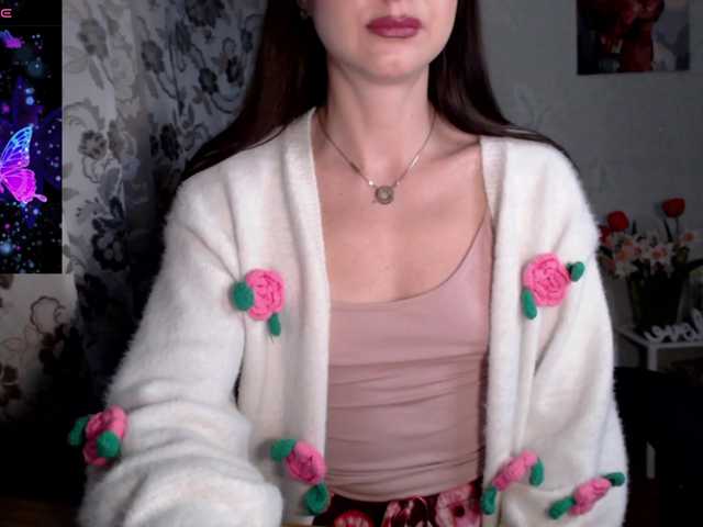 Lapochka2's BongaCams show and profile