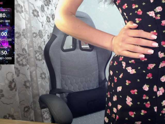 Lapochka2's BongaCams show and profile