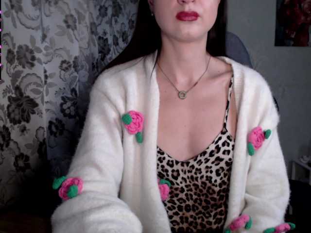 Lapochka2's BongaCams show and profile