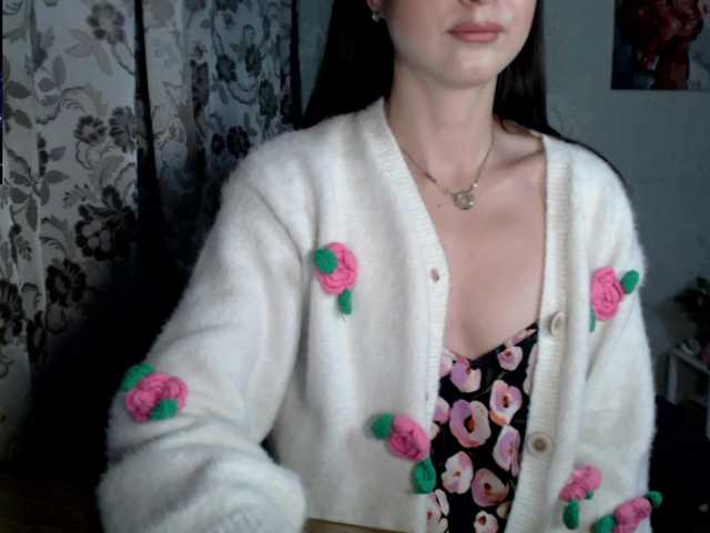 Lapochka2's BongaCams show and profile