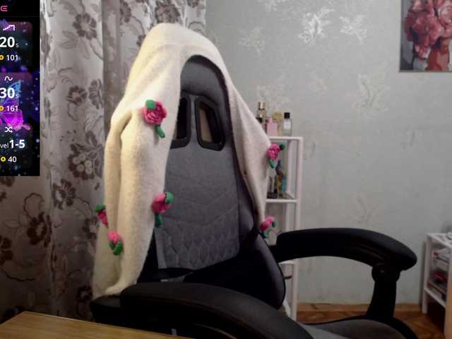 Lapochka2's BongaCams show and profile