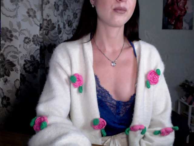 Lapochka2's BongaCams show and profile