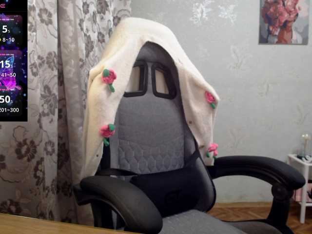 Lapochka2's BongaCams show and profile