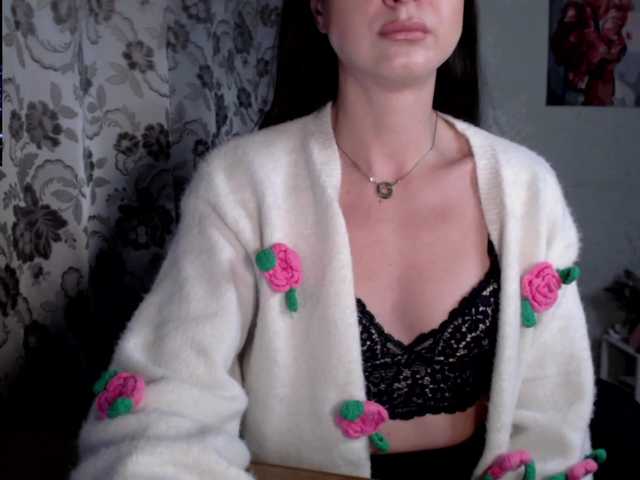 Lapochka2's BongaCams show and profile