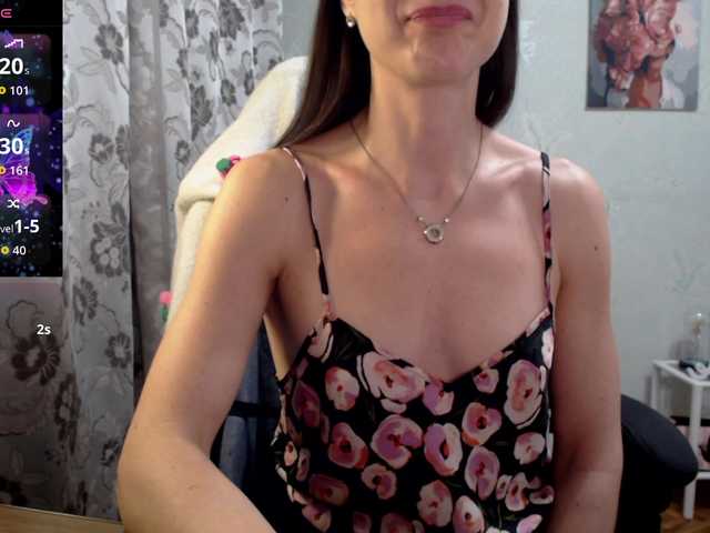 Lapochka2's BongaCams show and profile