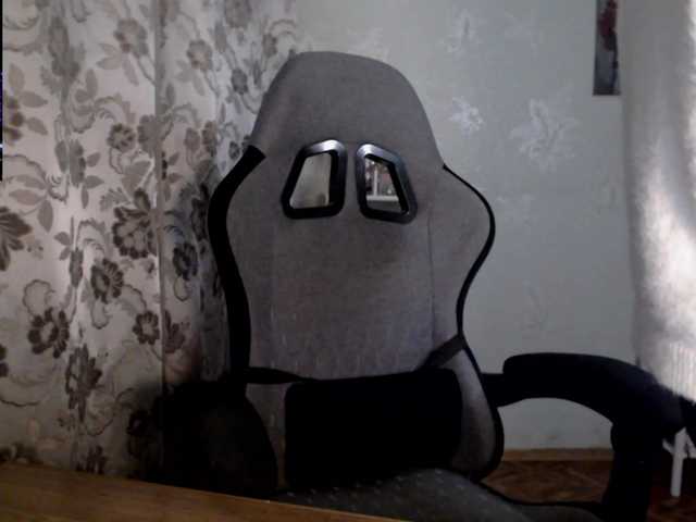 Lapochka2's BongaCams show and profile