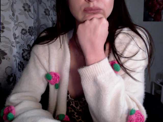 Lapochka2's BongaCams show and profile