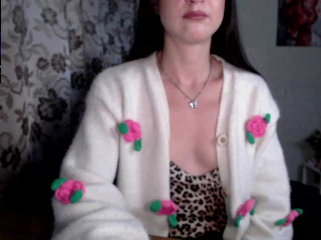 Lapochka2's BongaCams show and profile