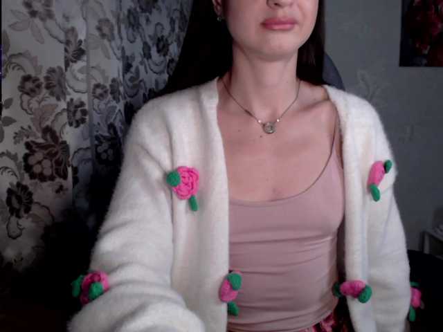 Lapochka2's BongaCams show and profile