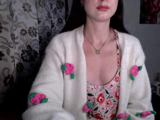 Lapochka2's BongaCams show and profile