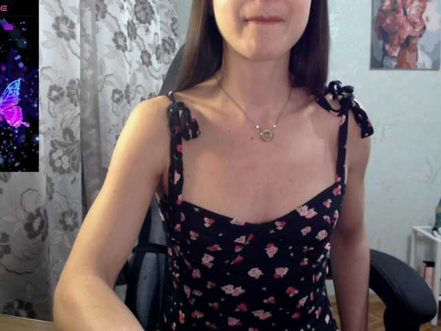 Lapochka2's BongaCams show and profile