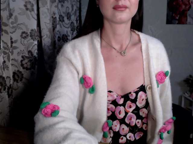 Lapochka2's BongaCams show and profile