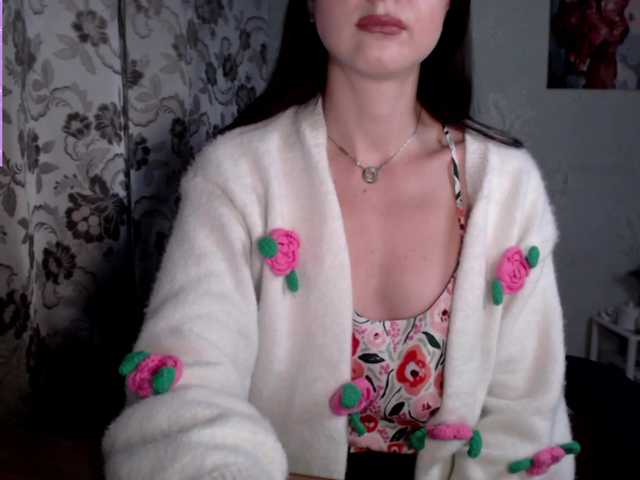 Lapochka2's BongaCams show and profile