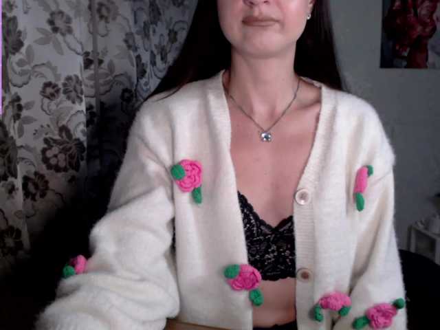 Lapochka2's BongaCams show and profile