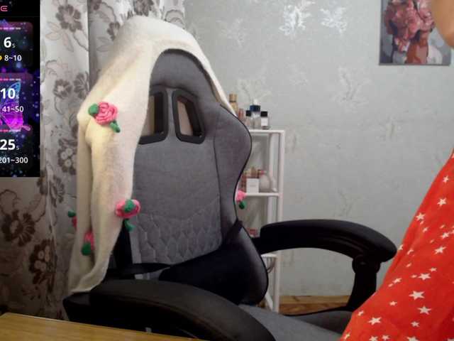 Lapochka2's BongaCams show and profile