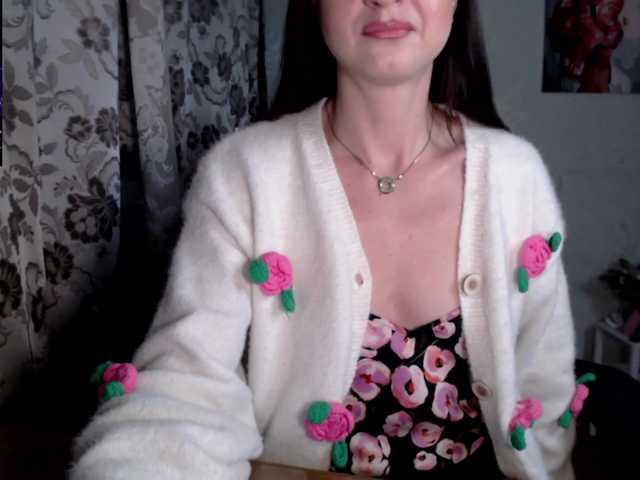 Lapochka2's BongaCams show and profile