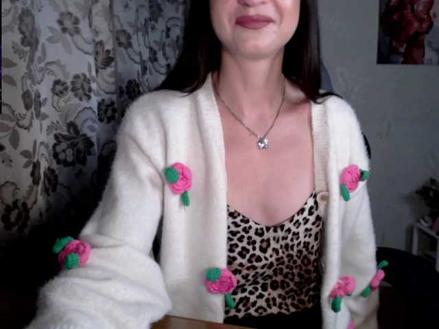 Lapochka2's BongaCams show and profile