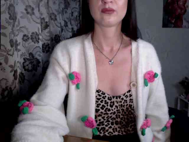 Lapochka2 Live Webcam on BongaCams