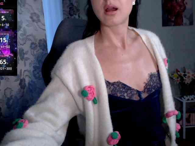 Lapochka2 Live Webcam on BongaCams