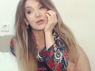 Drakulaura1 Porn Show