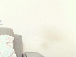 Drakulaura1 Porn Show