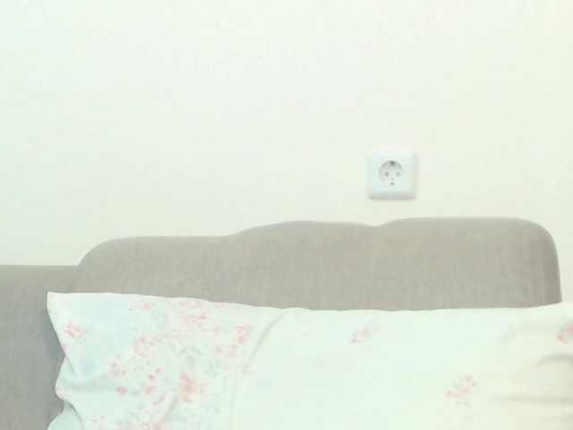 Drakulaura1's BongaCams show and profile