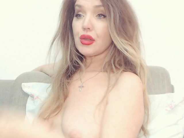 Drakulaura1 webcam