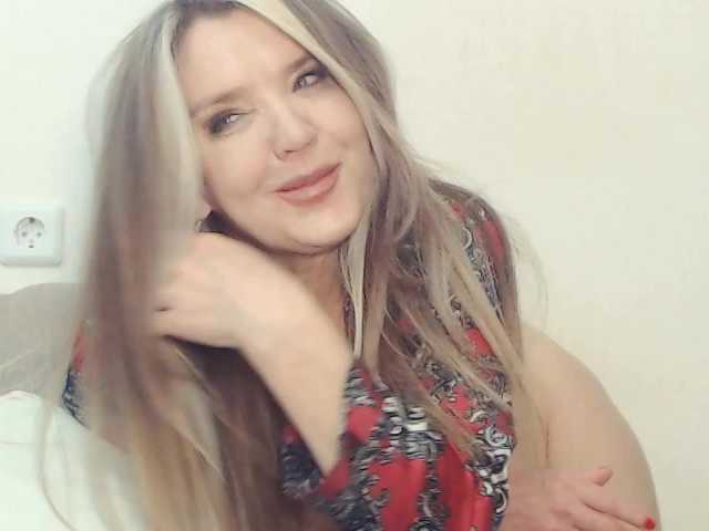 Drakulaura1 from BongaCams is Freechat