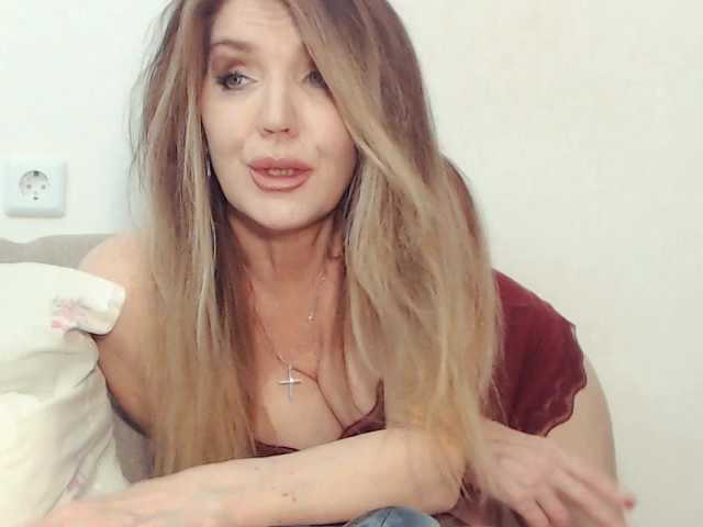  Drakulaura1 chat room