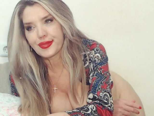 drakulaura1 cam belle