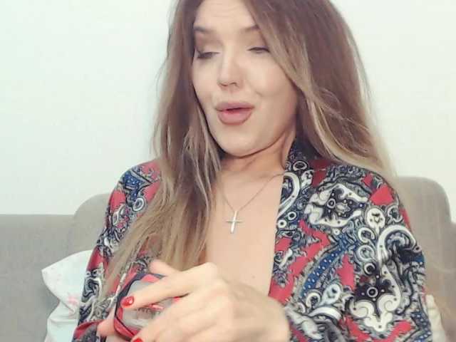  Drakulaura1 chat room