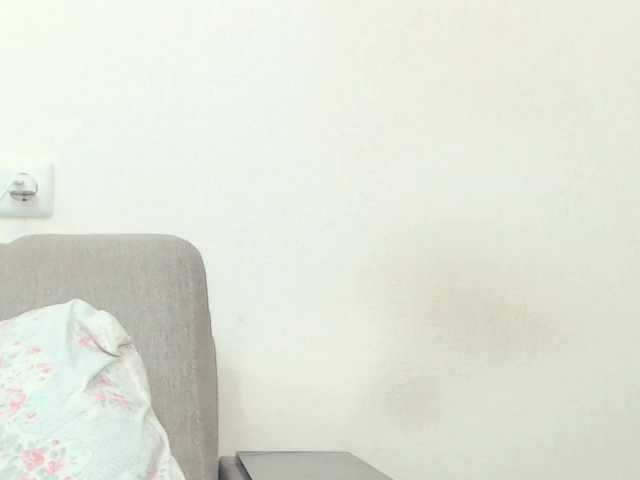  Drakulaura1 chat room