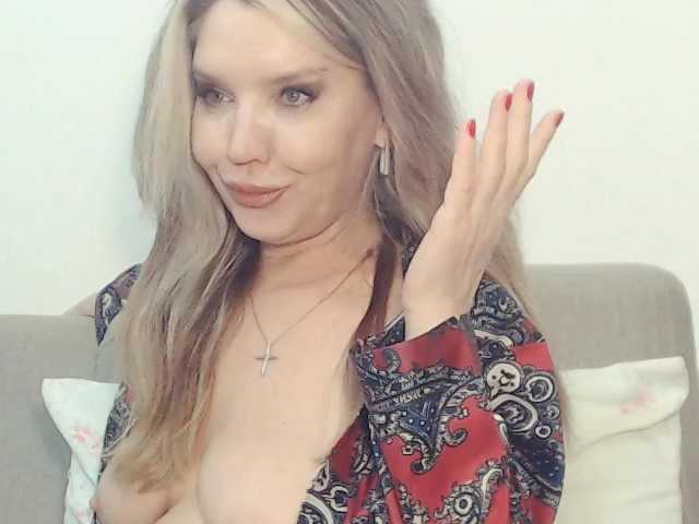 the best of Drakulaura1