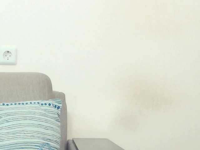 Try the amazing escort Drakulaura1 as she's caressing her build Drakulaura1 from BongaCams