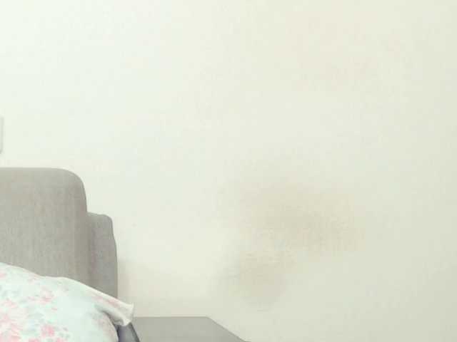 Drakulaura1's BongaCams show and profile